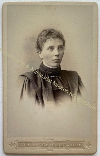 orig. CDV foto fotografia moda donna signora 1890 circa lungo Detmold - Foto 1 di 2