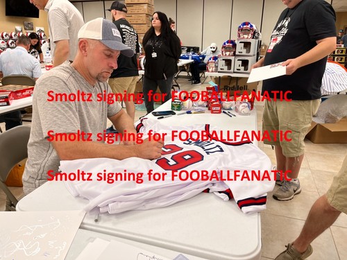 John Smoltz signed Atlanta Braves white jersey w/ Proof Stitched #s BAS Hof15 - Picture 2 of 5