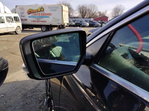 Used Left Door Mirror fits: 2019 Chevrolet Impala w/integral turn signal w/blind