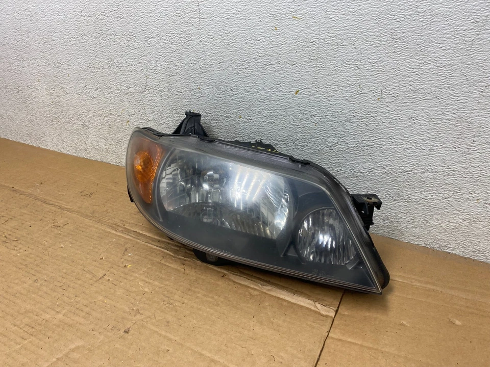2001 to 2003 Mazda Protege Right Passenger RH Side Black Headlight OEM M6834 DW - Image 2 of 4