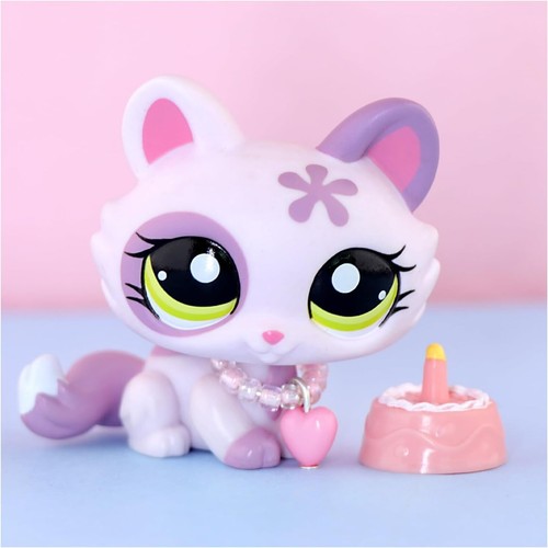 FIGURINE LPS (LITTLEST PET SHOP) - Chat Jaune Accroupi #1096 Avec Noeud - Occasion