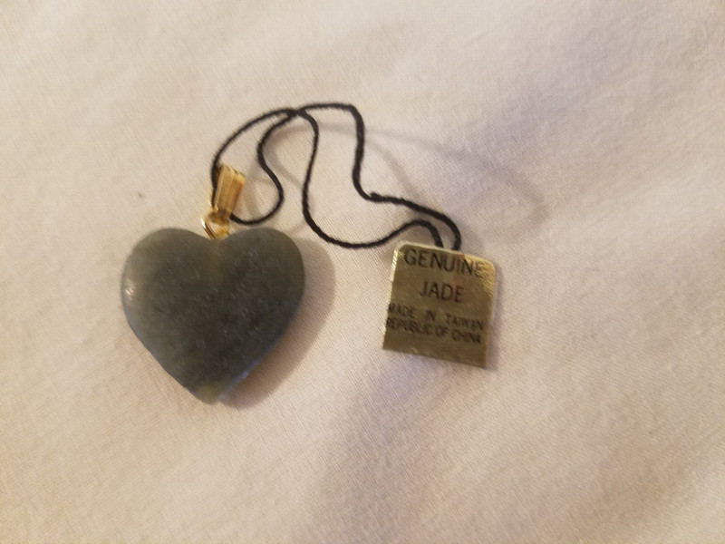 Lovely Vintage Genuine Green Jade Heart Pendant Taiwan Republic China