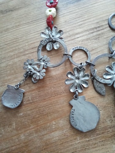 Collana tarata decorativa in ottime condizioni - Foto 3 di 3