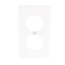 Leviton White 1-Gang Thermoset Outlet Cover Duplex Receptacle Wallplate 88003