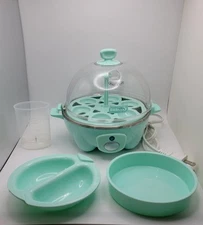 Dash 3-in-1 Everyday 7-Egg Cooker with Omelet Maker and Poaching Blue Aqua