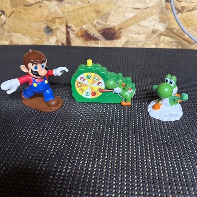 Lot 3: McDonalds 2018 Nintendo Super Mario, Yoshi & Yoshi Spinner Happy meal Toy
