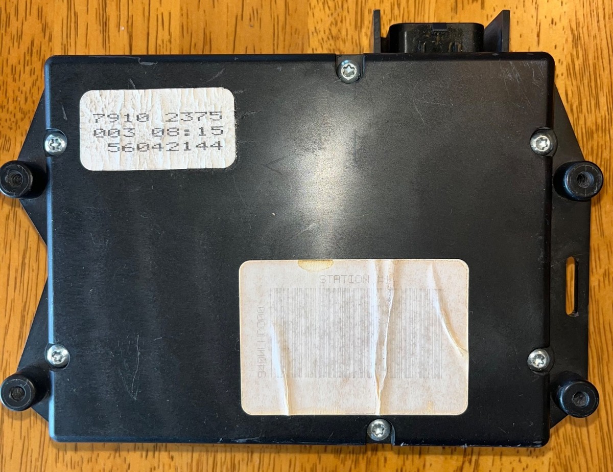 96-98 Jeep Grand Cherokee Jeep ZJ Body Control Module BCM. No