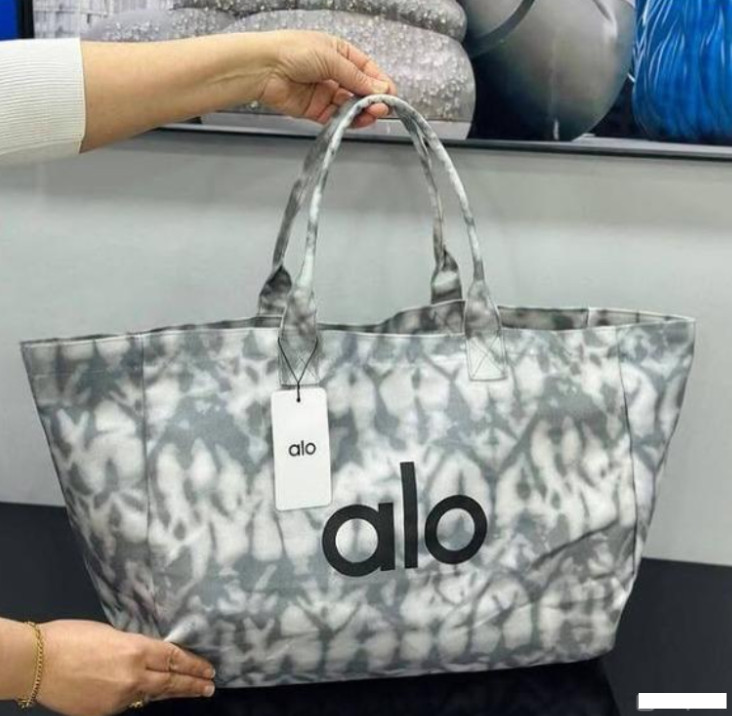 NWT Authentic ALO Yoga Tote Bag Gray Tie-Dye Cotton Canvas Large Gym Travel