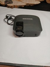 GooDee YG600 HD Video Projector