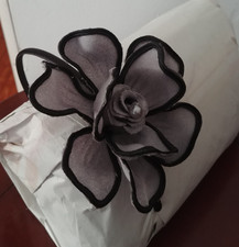 Woman  s Gray Black 3D Handmade Textured Pearl Floral Rose Headband Hair Bow Clip