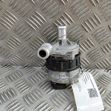 Pompe à eau Audi GT