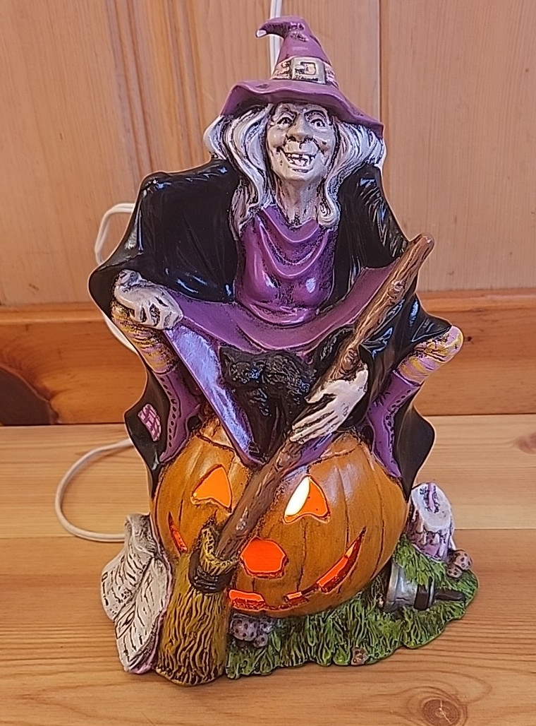 Vintage Byron Molds Ceramic Halloween Witch, Jack O Lantern, Cat