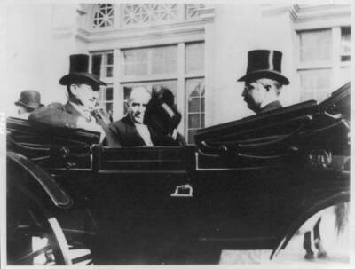 The last photo ever taken of President McKinley, at Buffalo, N.Y., - Old Photo