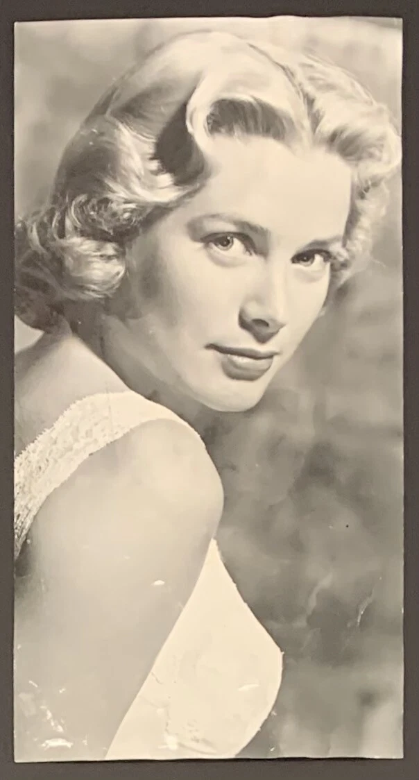 Grace Kelly Height