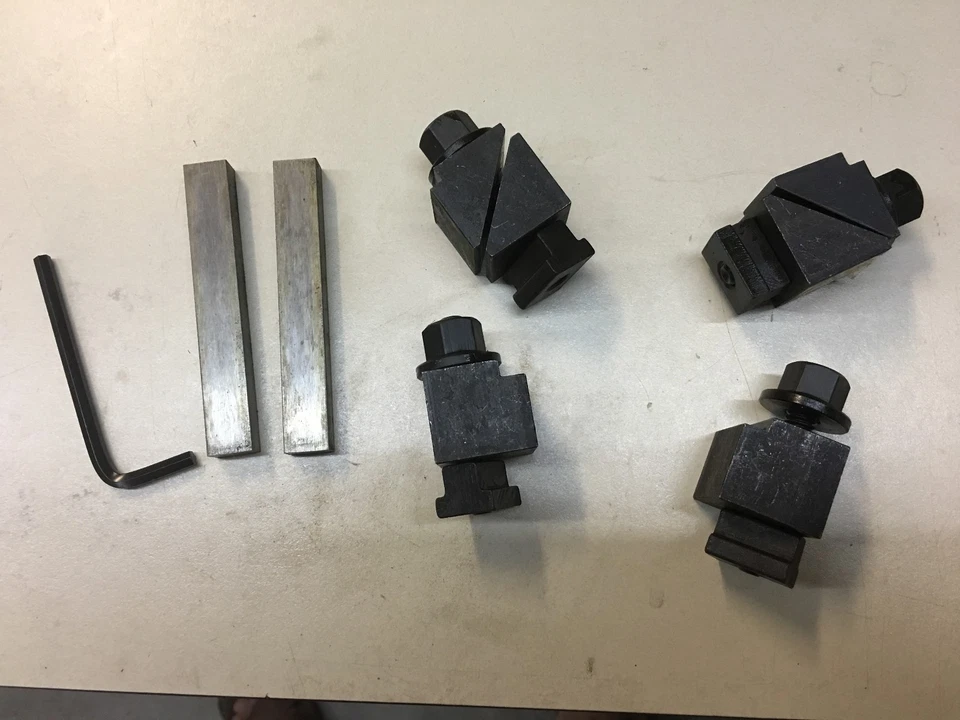 Juego de abrazaderas para mesa ranura en T Foto 3 de 3