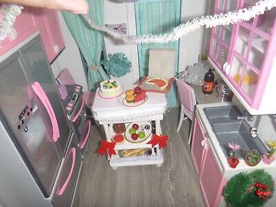 44215 My Splendid Doll House