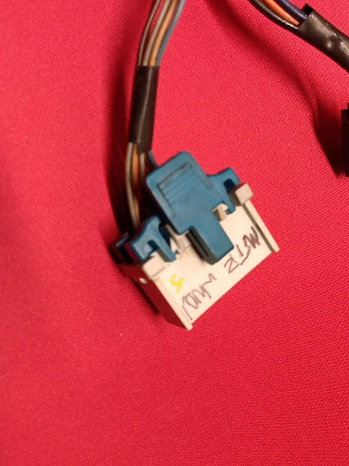 2002 - 2004 GMC Envoy & XL LEFT DRIVER Master Window Switch 15180077 PIGTAILS - Image 2 of 4