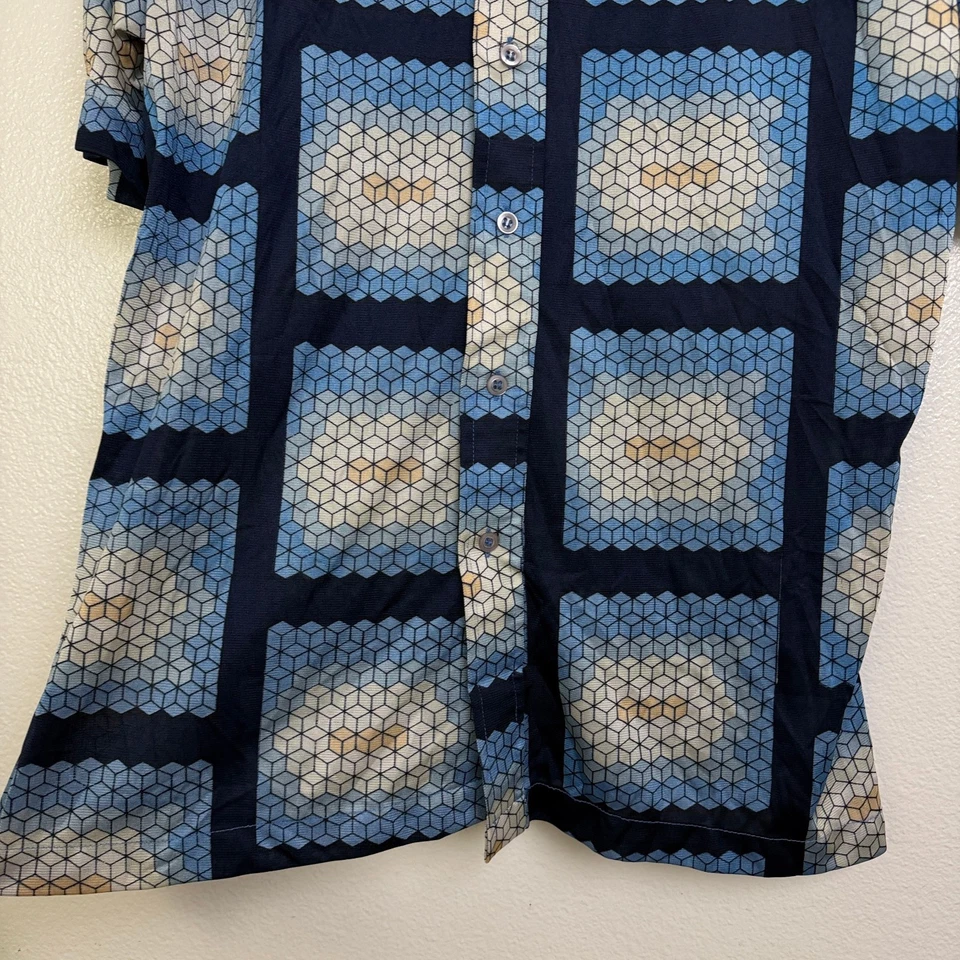 Camisa Discoteca Mervyns Años 70 De Colección Para Hombres Geométrica Abotonada Nylon Cuello Daga Cubos Foto 4 de 4