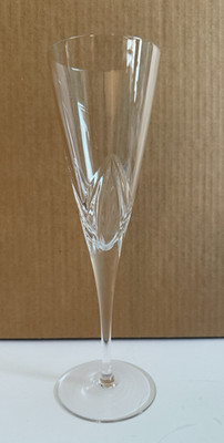 Crystal Champagne Flute 9.5  Tall Elegant Cut Toasting Flute Wedding Tulip EUC