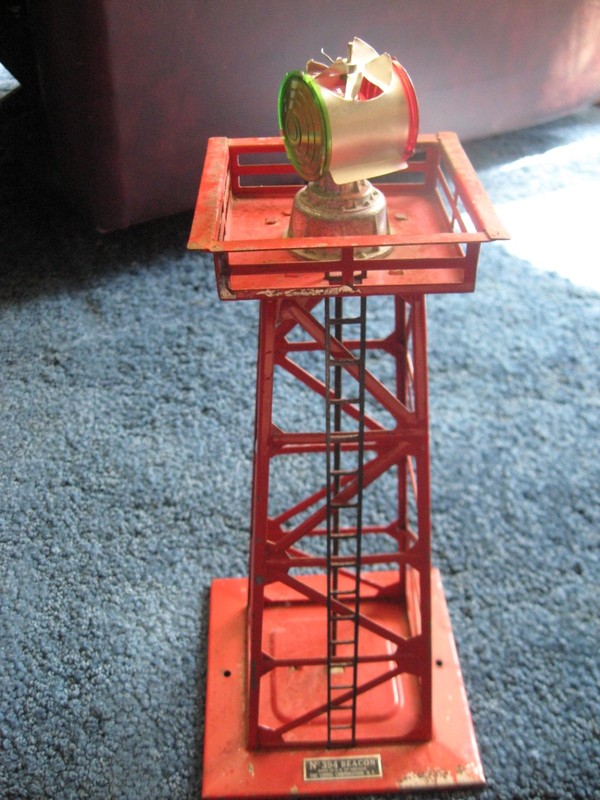 Lionel Corp-No. 394 Beacon-11" tall-Metal-Electric traon accessory