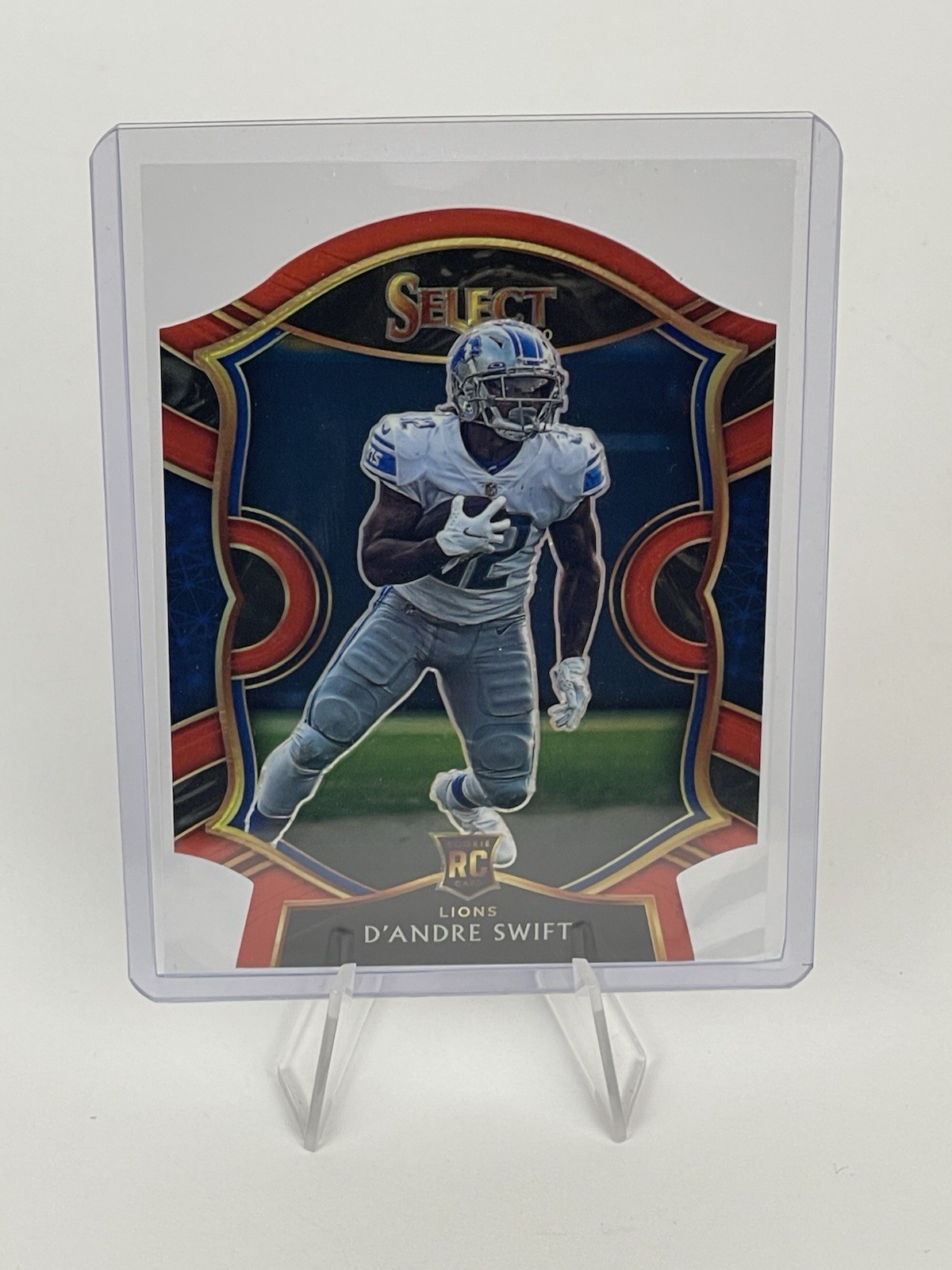 2020 SELECT D'ANDRE SWIFT CONCOURSE RED PRIZM DIE CUT ROOKIE #51 LIONS RC
