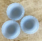 🔵 VINTAGE PYREX SAUCERS IN DELPHITE BLUE MILK GLASS - SET OF THREE 🔵