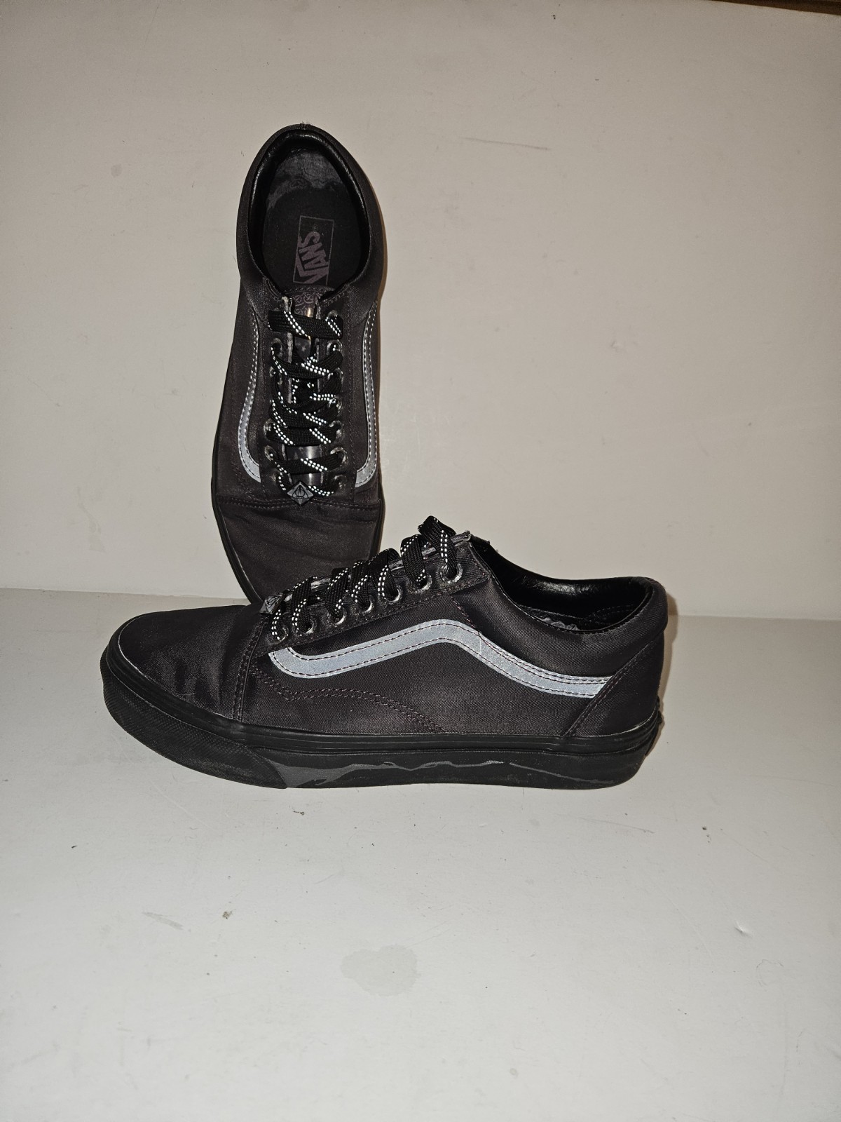 VANS Old Skool Harry Potter Deathly Hallows Black Men's Size 7 Women Size 8.5