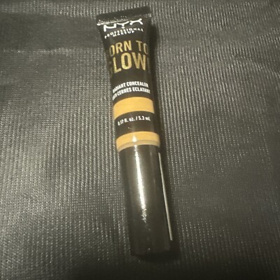 NYX Professional Born To Glow! Radiant Concealer 0.17oz BTGC15 CARAMEL. RARE