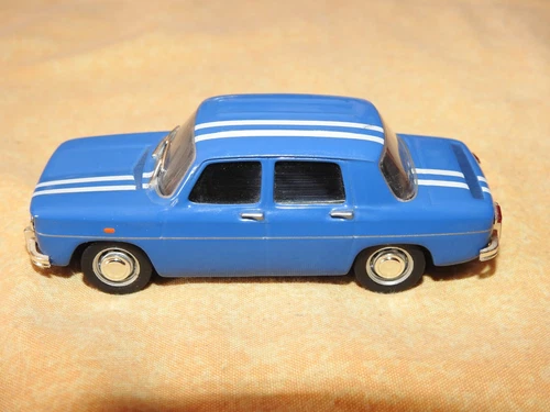 voiture miniature RENAULT 8 GORDINI 1/43 