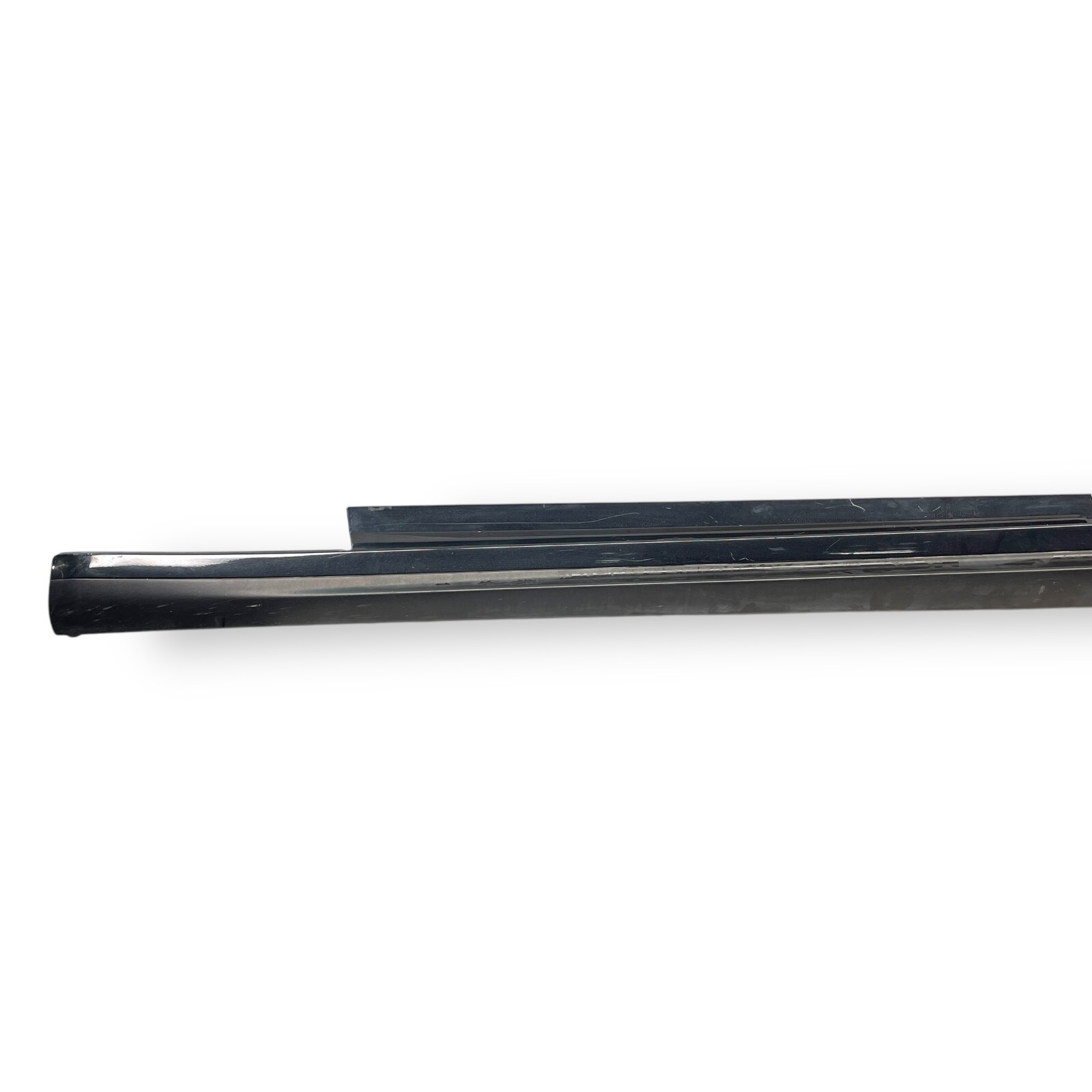 2013-2017 Maserati Quattroporte M156 Rocker panel left side skirt OEM 670010638