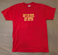 Camiseta Y2K "Dont Get Bitter Get Better" Team Crawl 6 roja mediana (se adapta a la pequeña)