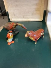 3 Vintage Marx Wind Up Tin Toys Golden Goose Ferdinand Bull Waddling Penguins