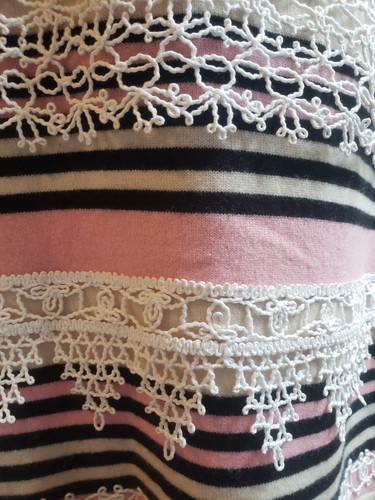 Chanel Ivory, Pink, Black Striped w/ Lace Applique Cashmere Dress Sz 46 - Picture 6 of 8