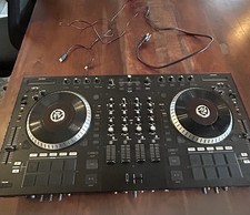 Numark NS7III  Digital DJ Controller 
