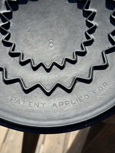 Antique Wagner Cast Iron #8 Dutch Oven Drip Drop Roaster Lid W/ BSR Pot READ - Picture 4 of 12