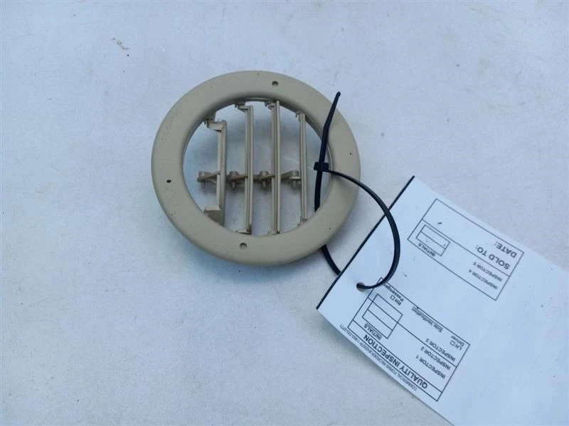 2003 - 2006 FORD EXPEDITION ROOF VENT GRILLE 19738 - Image 2 of 4