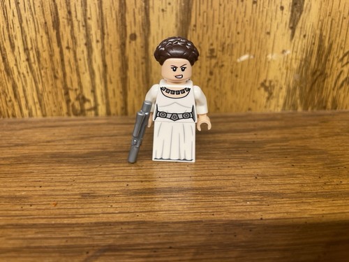 LEGO Star Wars 75365 Princess Leia Minifigure Minifig New