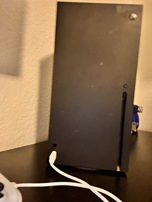 Microsoft Xbox Series X 1TB READ DESC