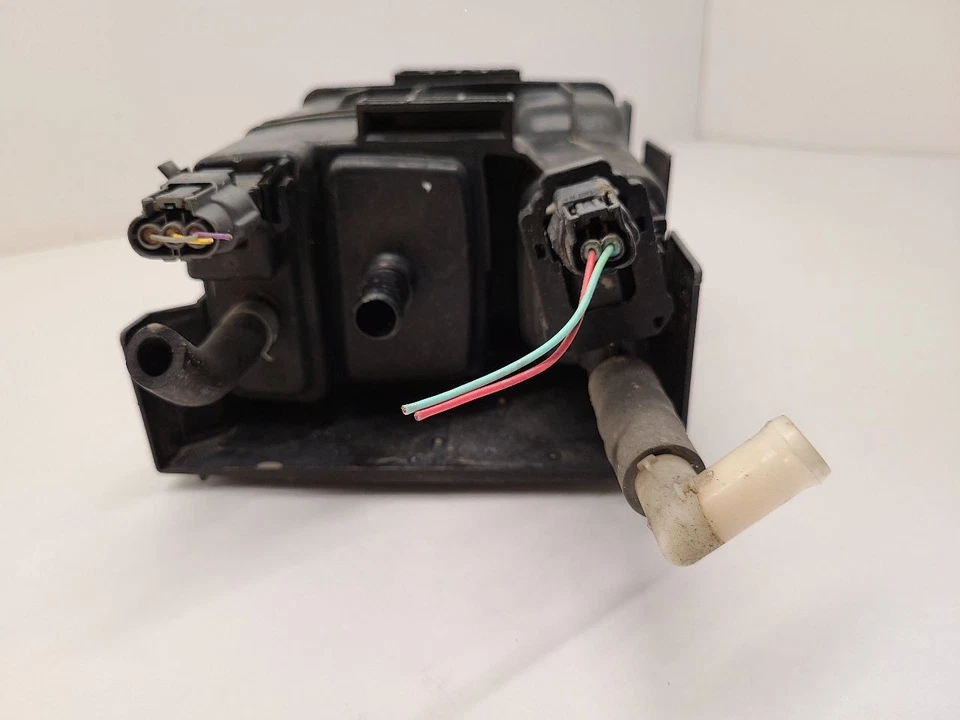 2012-2017 NISSAN VERSA 1.6L Fuel Vapor Canister 149503AB0B 12-17 Foto 4 de 4