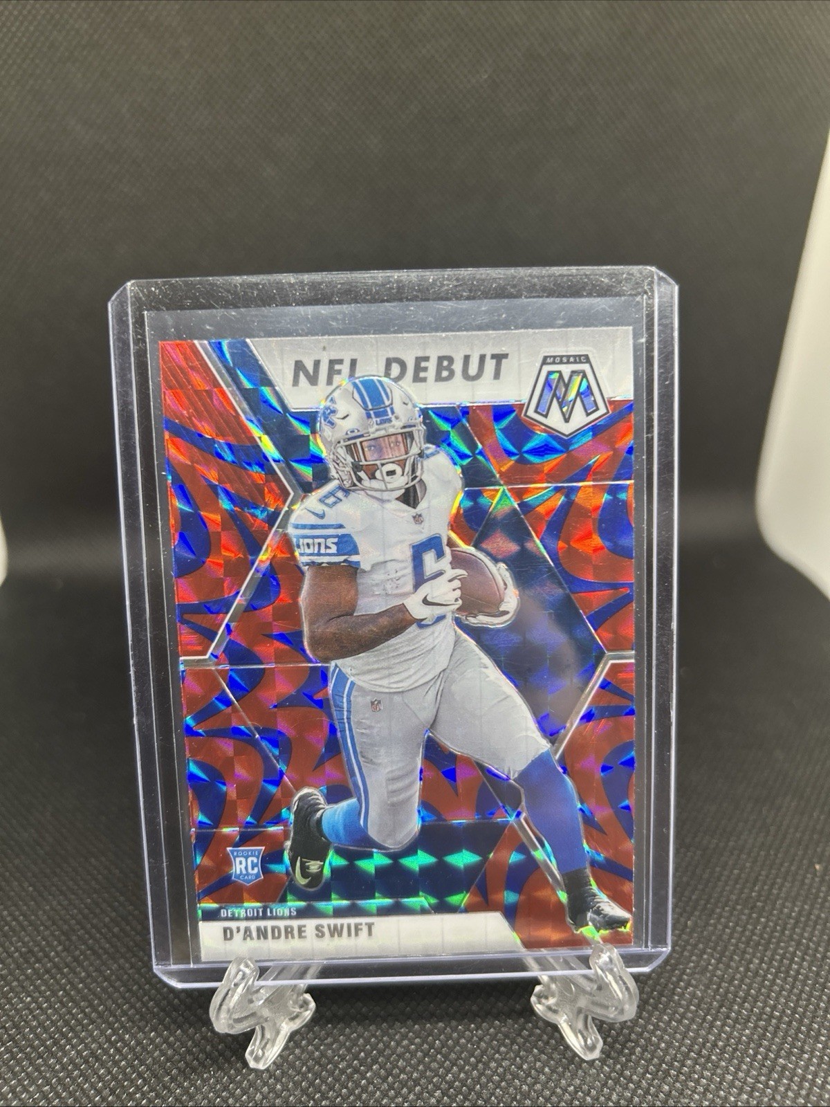 2020 Panini Mosaic D’Andre Swift RC #215 Rookie Card RC RED Mosaic Prizm