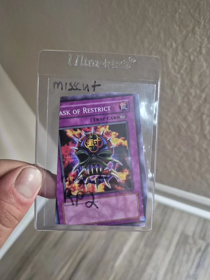 Mask Of Restrict (Miscut) Retropack 2 - Image 2 of 4