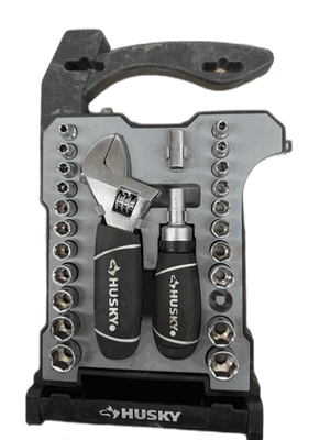 #ad Husky 1 4 in. and 3 8 in. Stubby Ratchet and Socket Set 46 Piece $13.99