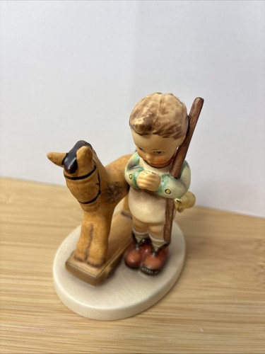 Vintage Goebel Hummel #20 "Prayer Before Battle" Figurine 4.25" Tall TMK-5