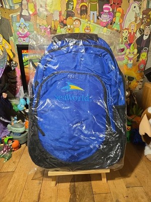 NWT  SeaWorld 2019 Blue/ Black  Backpack Amusement Park Collectible with Tag