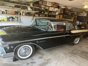 1957 Mercury Montclair 