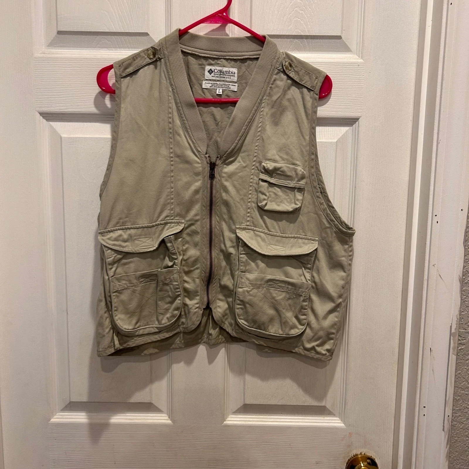 Vintage Columbia Sportswear Vest L Beige Utility Fishing Hiking Outdoor Pockets