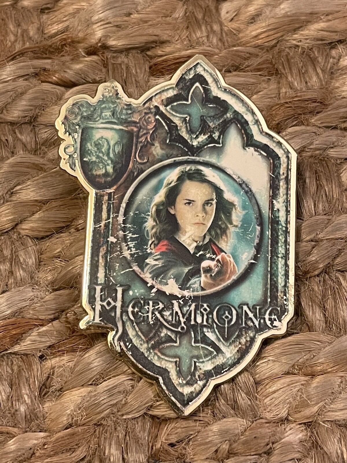 Retired Harry Potter Hermione Granger Portrait Enamel Pin With Wearable Design