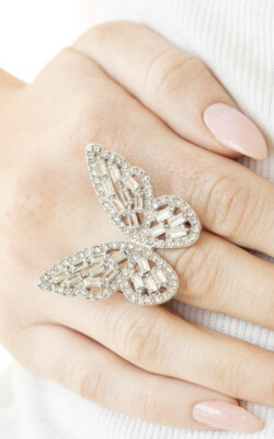 Paparazzi Iridescent Butterfly Ring Paparazzi Jewelry Paparazzi