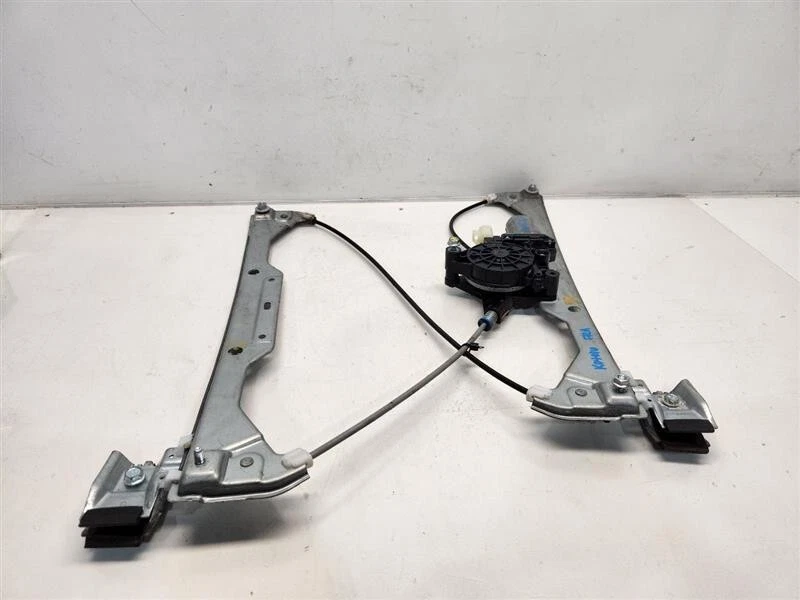 Chevrolet HHR 2011 regulador de ventana de pasajero delantero derecho con motor Foto 3 de 4