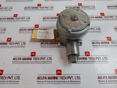 United Electric J120-S164B Explosionssicher Druck Bedienschalter, 4-200 Psi
